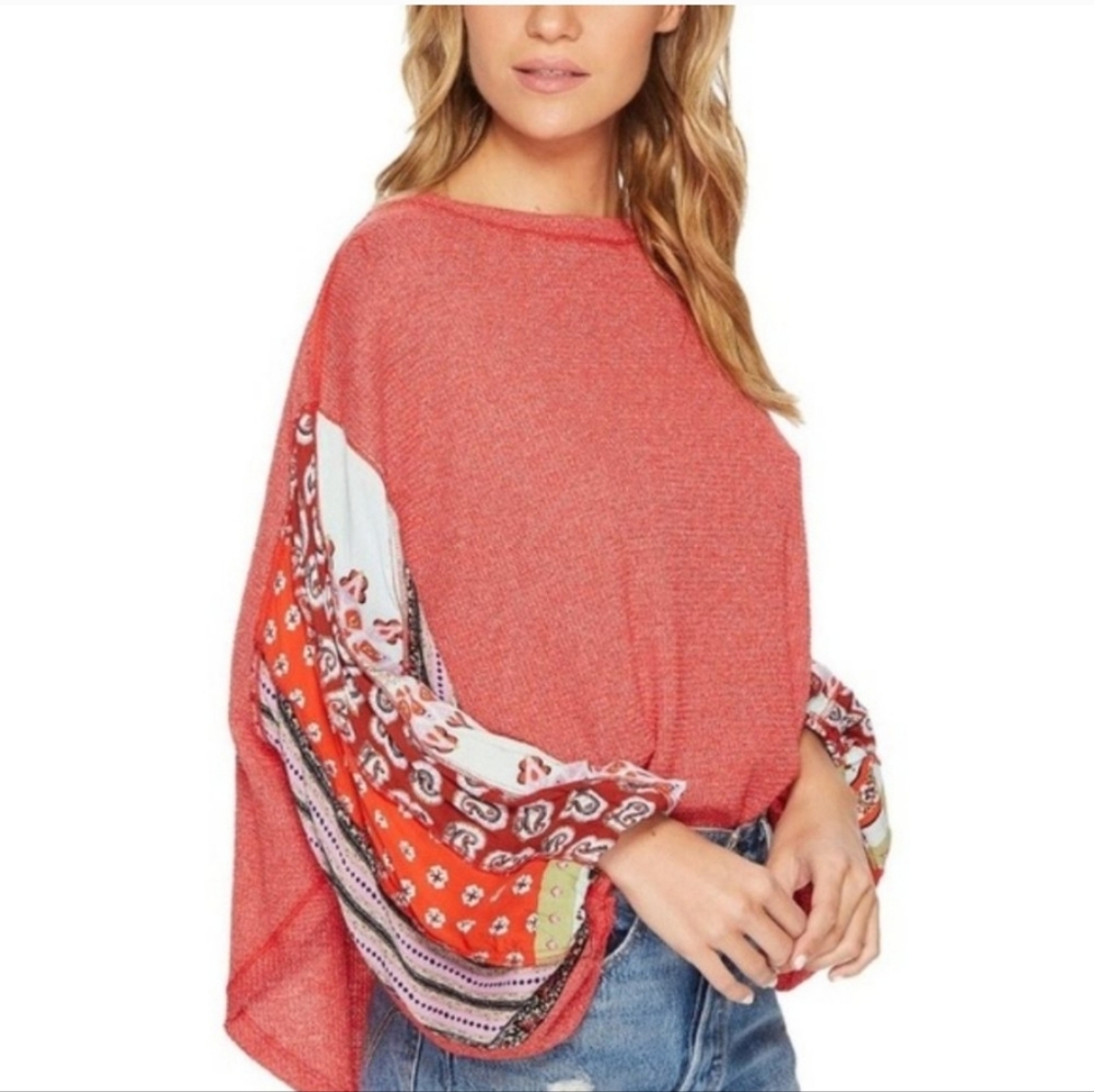Free People We The Free Bandana Cuff Thermal Top Red Pink Paisley Sleeve - Picture 5 of 10